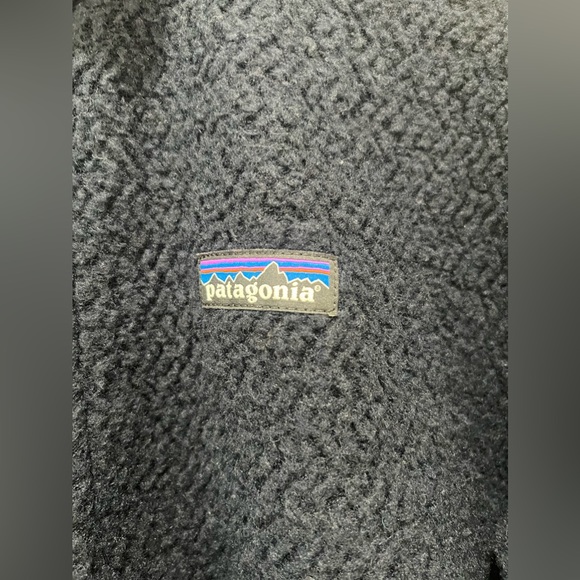 Patagonia Men’s Fleece Zip Up - Picture 4 of 5